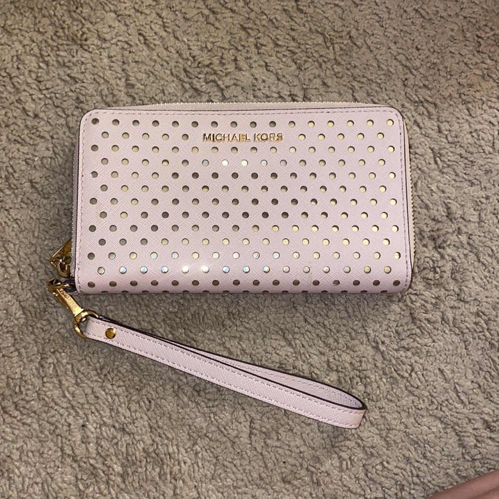 Micheal Kors wallet